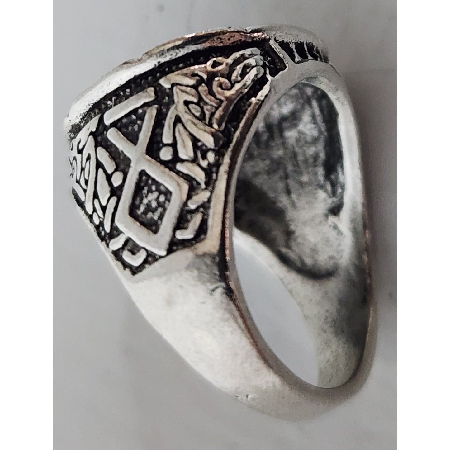 Tribal Engraved Design Bold Statement Band Stainless Steel Ring Size 7.5