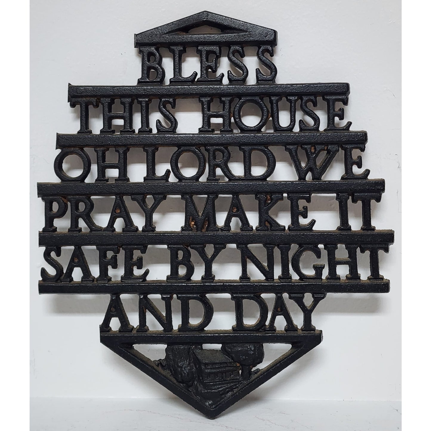 Vintage Cast Iron Trivet Cross Publ Co Elizabeth USA 3‑Leg 6.5x7.5 Black