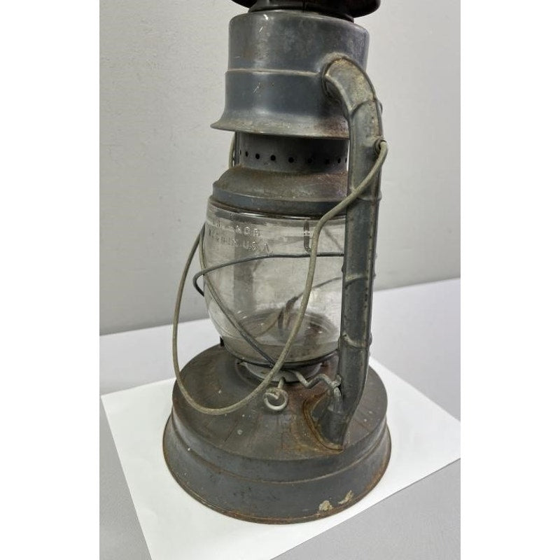 Vintage Dietz No.2 D-Lite Railroad Lantern Made in USA Loc Nob 14″ H