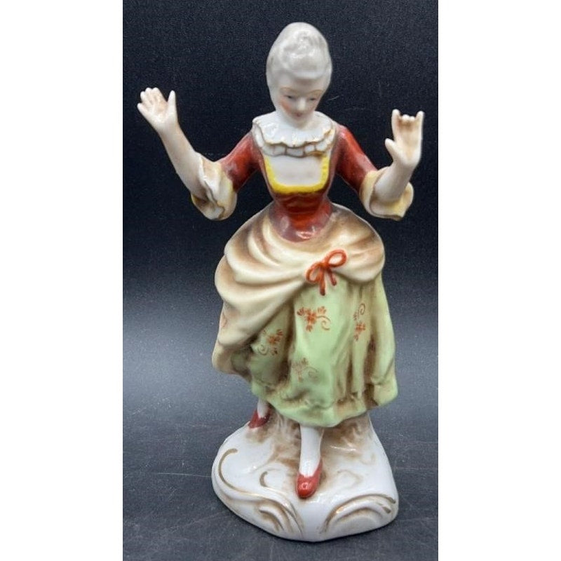 Vintage Occupied Japan Maruyama Porcelain Victorian Couple Figurines Hand Painted
