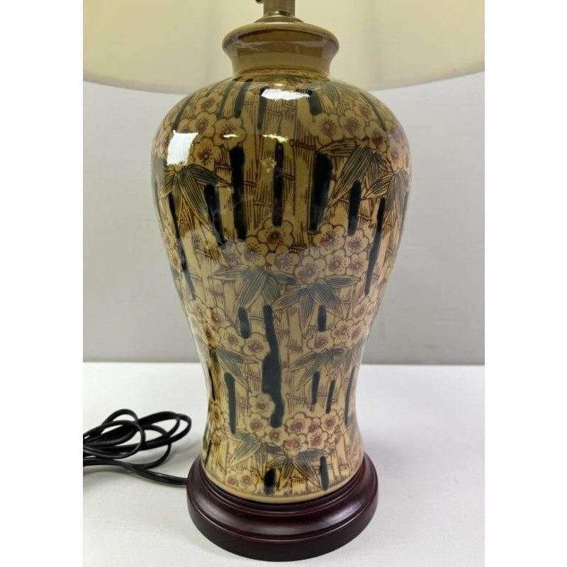 Asian Style Ceramic Table Lamp Bamboo Floral Motif 25”H w/ Shade & Wood Base