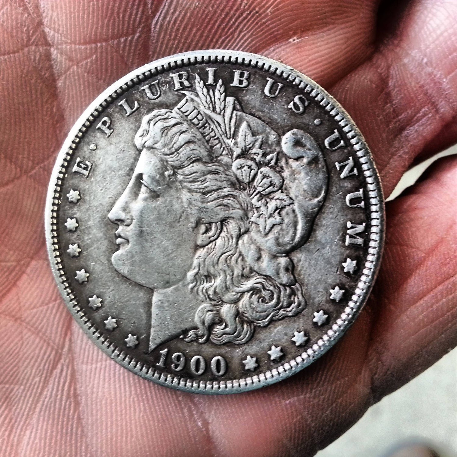 Vintage Currencies & Coins