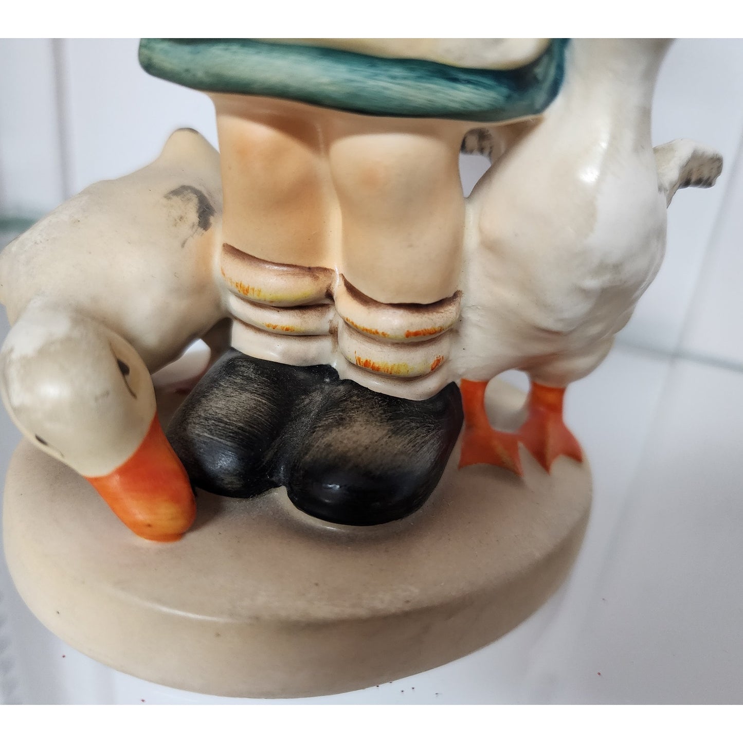 Hummel Goebel Figurine “Be Patient” TMK-2 Full Bee Girl with Ducks 1950s 6.5"