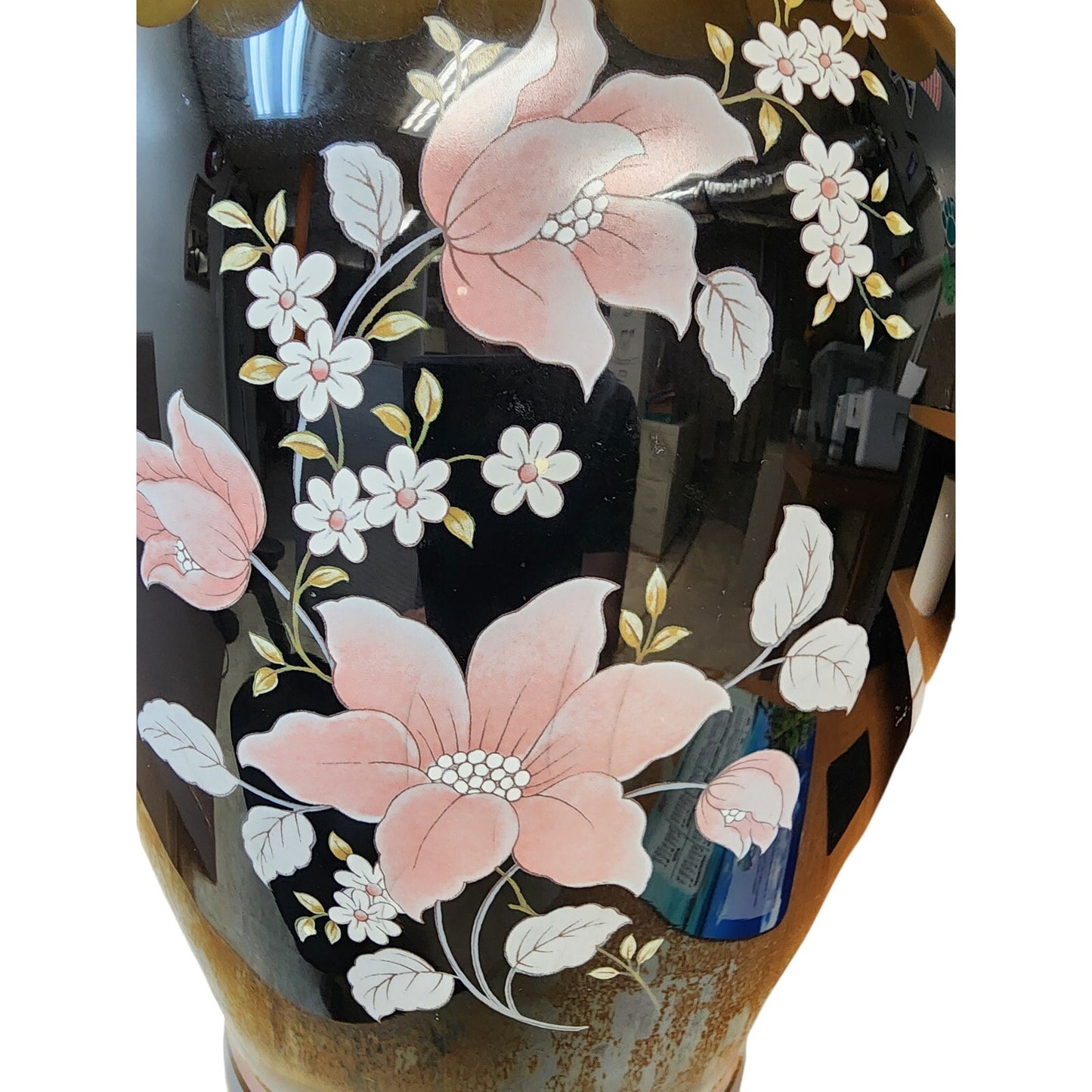 Pair of Beautiful Vintage Ceramic Table Lamps with Floral Motif – Shades Need Replacement