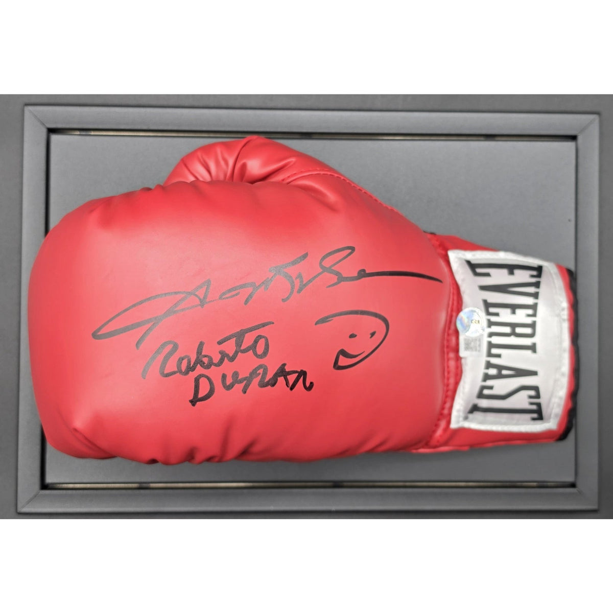 Roberto Duran Signed Everlast Boxing Glove & Framed 8x10 Photo Beckett PAAS COA