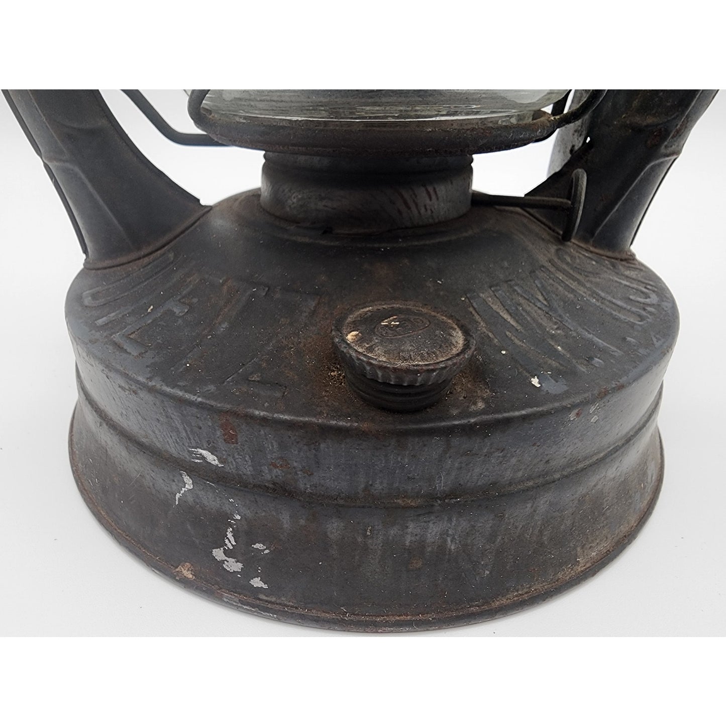 Antique Dietz No.2 D-Lite Kerosene Lantern NY USA LOC-NOB Globe Vintage 1930s