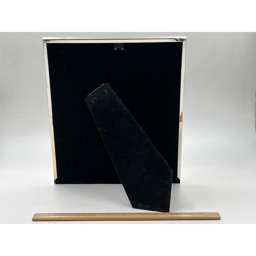 George W. Bush Signed Framed Photo 12x10 + Presidents Mini Poster Framed 22x28