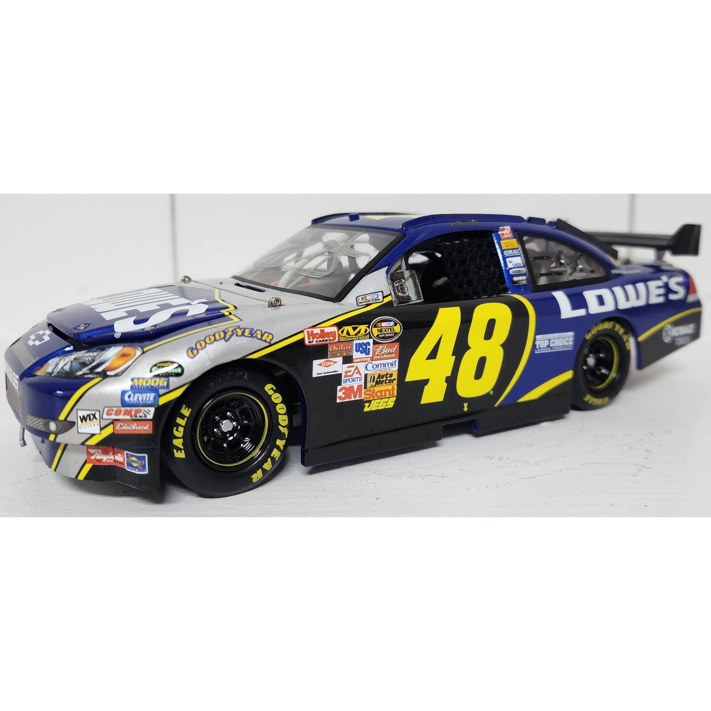 2007 Jimmie Johnson #48 Lowe’s Impala SS Elite 1:24 NASCAR Die-Cast Signed