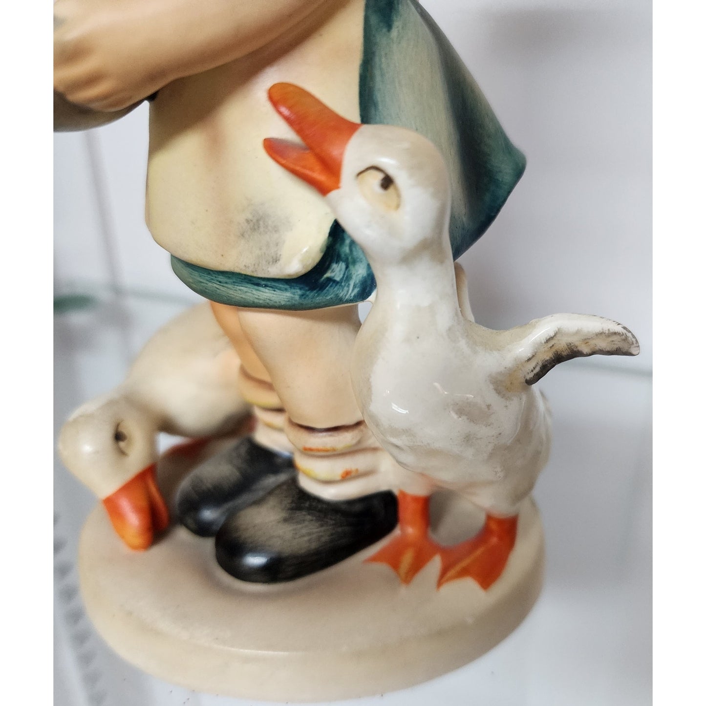Hummel Goebel Figurine “Be Patient” TMK-2 Full Bee Girl with Ducks 1950s 6.5"