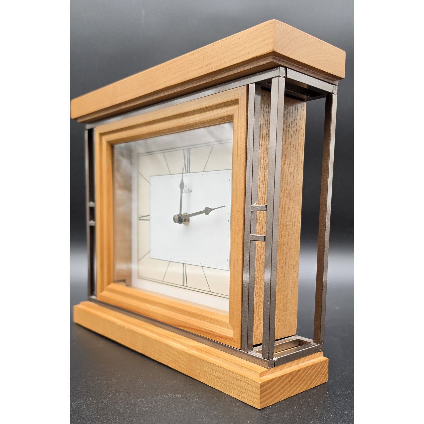 Vintage Bulova Hardwood & Bronze Quartz Mantel Clock – 2012, Beautiful & Working