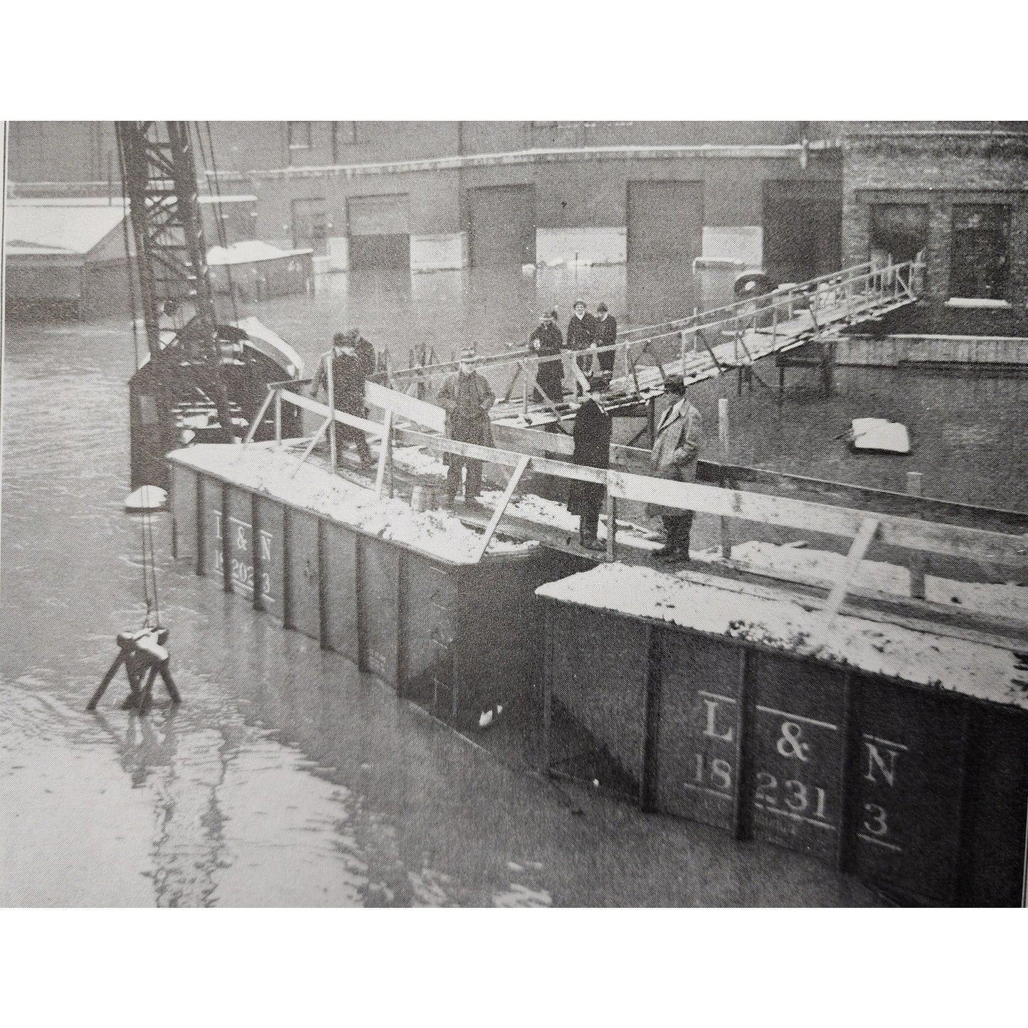 The FLOOD 1937 Disaster Magazine 1938 Picture Press OH River Cities B/W Photos
