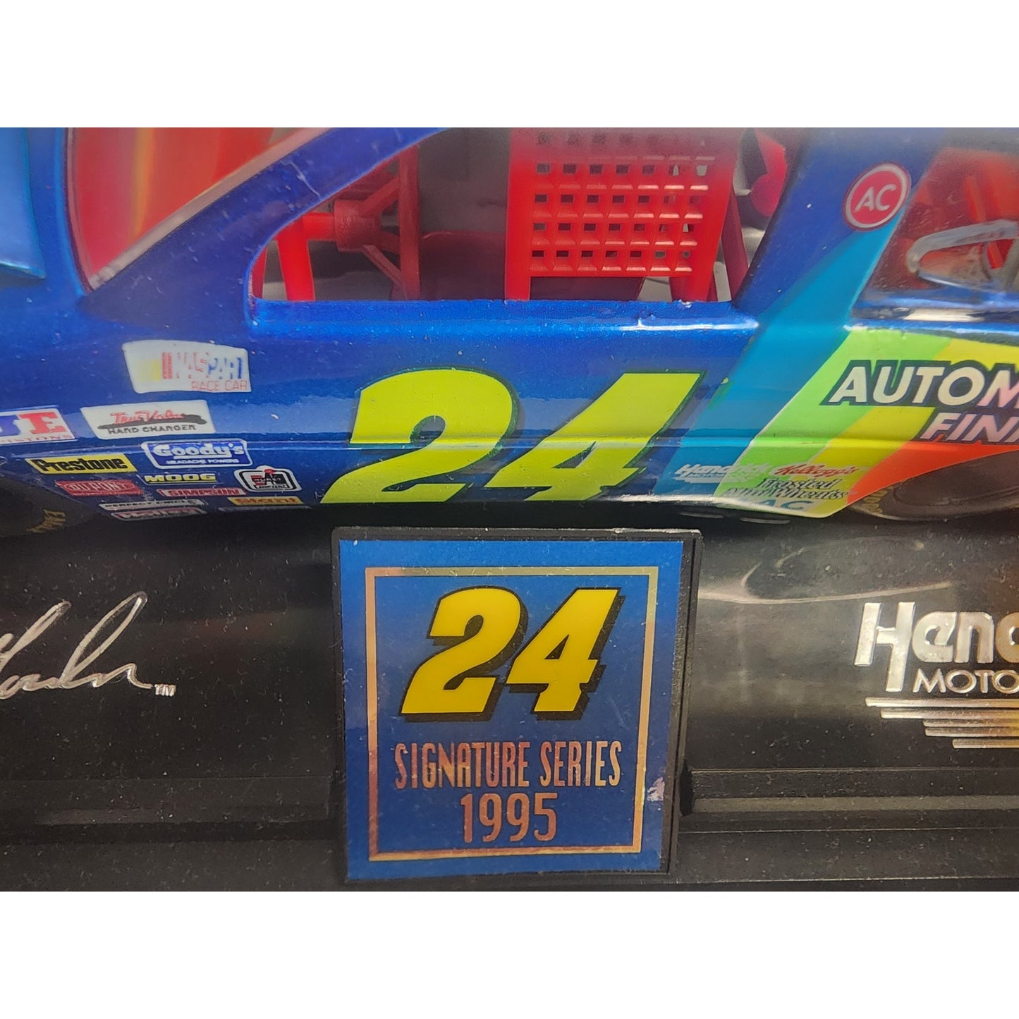 1995 Racing Champions 1/24 Jeff Gordon #24 DuPont Chevy Monte Carlo Die-Cast MIB