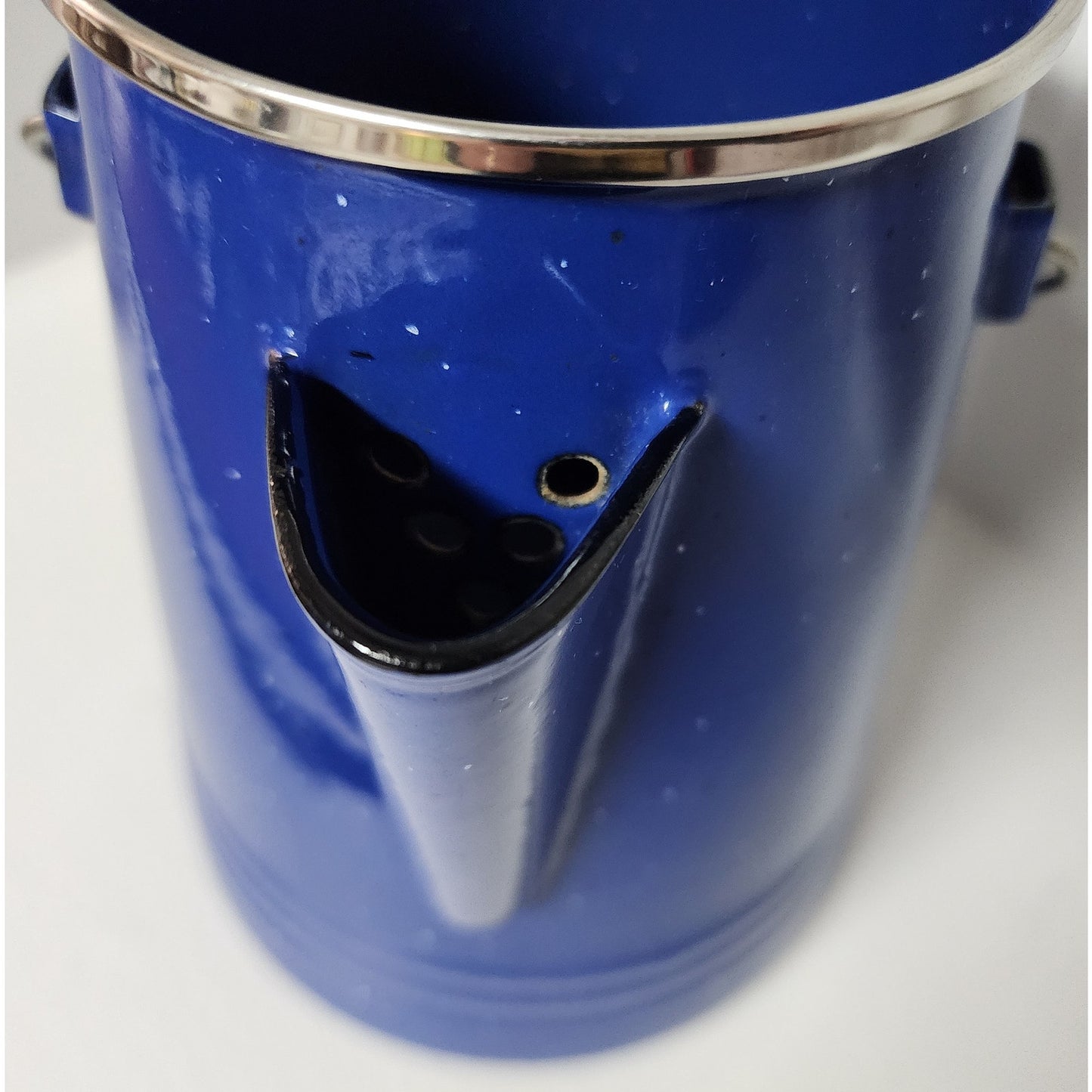 Vintage - Beautiful Blue Speckled Enamelware Water Kettle Pot w/ Handle & Lid
