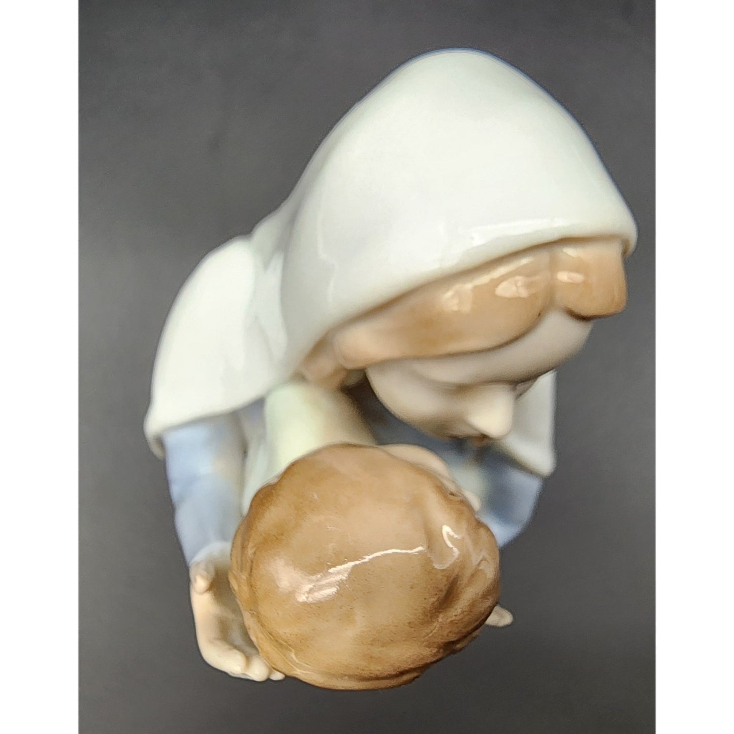 Vintage 1985 RR Roman Valencia Mary & Baby Jesus Porcelain Figurine Japan 10.25"