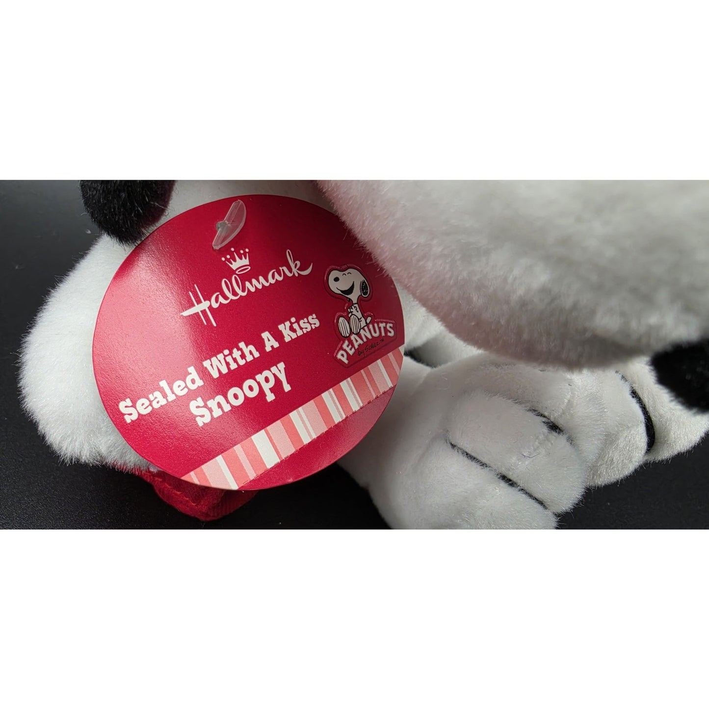 Peanuts Snoopy Plush Set Lot of 4 – Snoopula, Sealed With A Kiss, Agent, Whitman