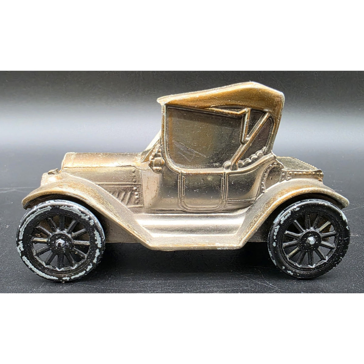 Vintage 1974 Banthrico 1915 Chevrolet Bank Clermont National Metal Car Bronze