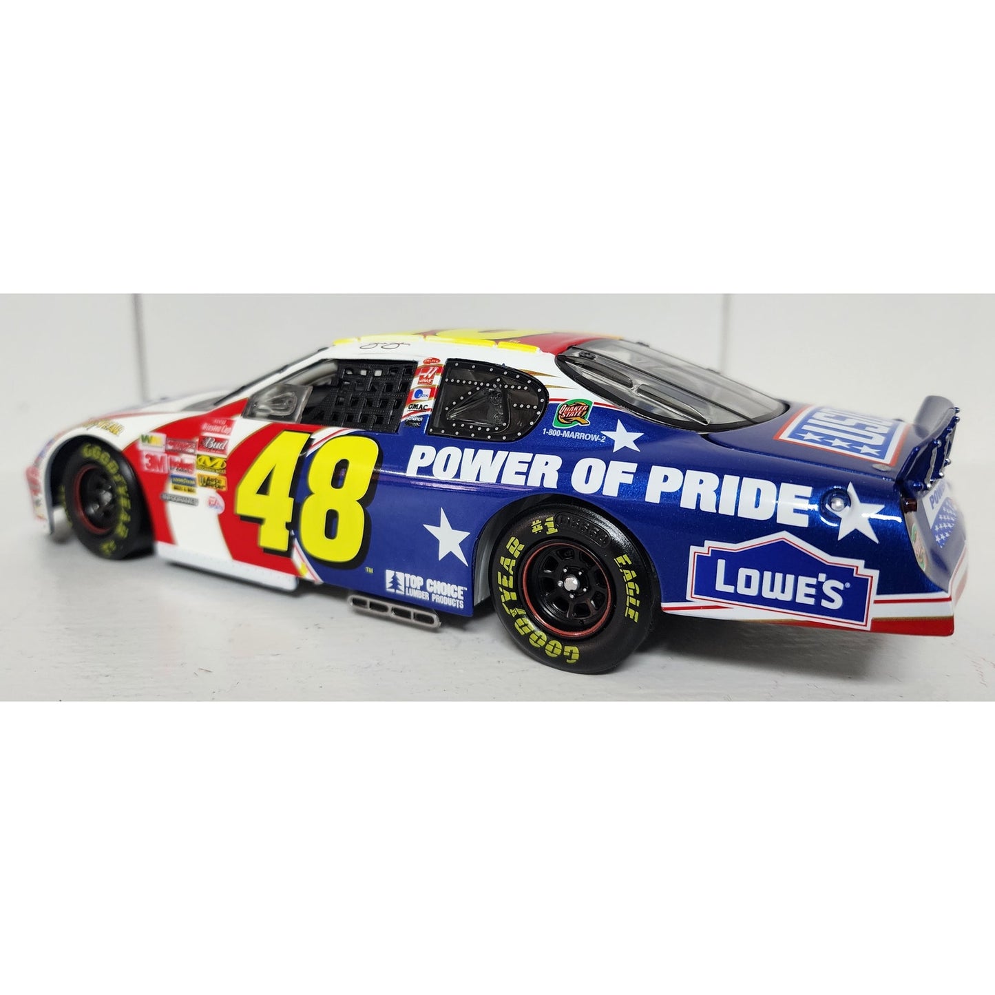 2003 Action 1:24 Jimmie Johnson #48 Lowe’s Power of Pride Monte Carlo Diecast