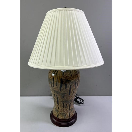 Asian Style Ceramic Table Lamp Bamboo Floral Motif 25”H w/ Shade & Wood Base