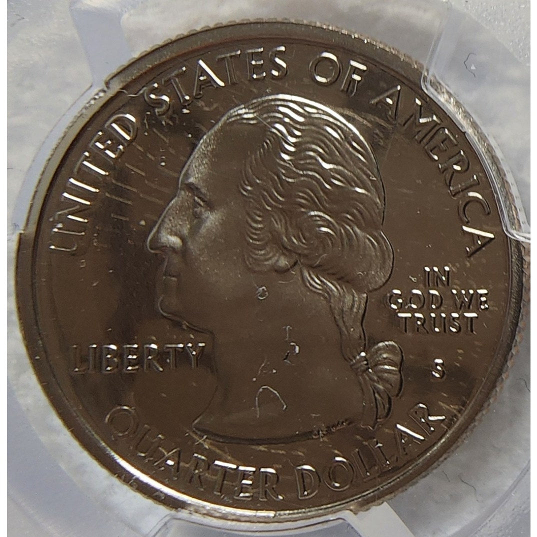 Kentucky 2001 PCGS PR69 Quarter w/ 4x6 KY Desk Flag & Stand Collectible Set