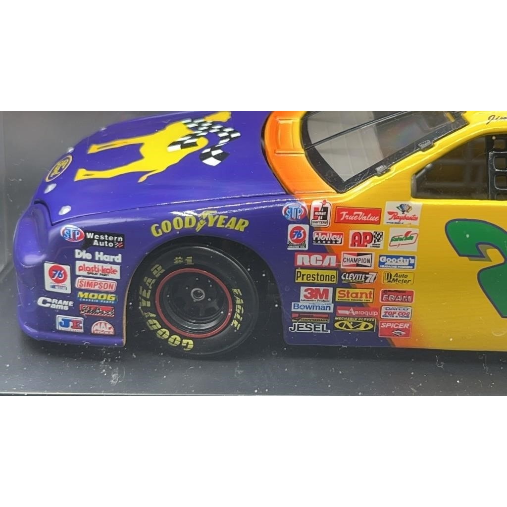 1997 Action 1:24 Jimmy Spencer #23 Smokin Joe’s Ford Thunderbird NASCAR Die-Cast