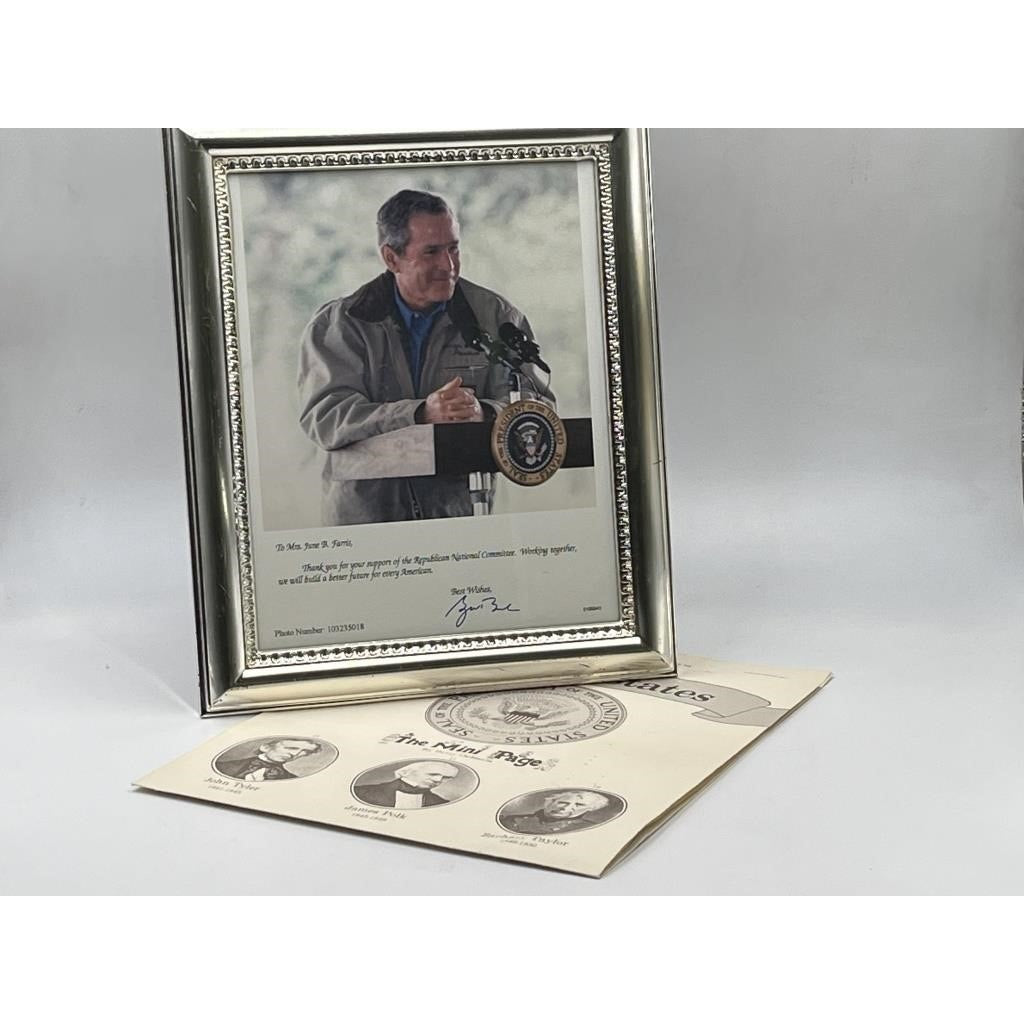 George W. Bush Signed Framed Photo 12x10 + Presidents Mini Poster Framed 22x28