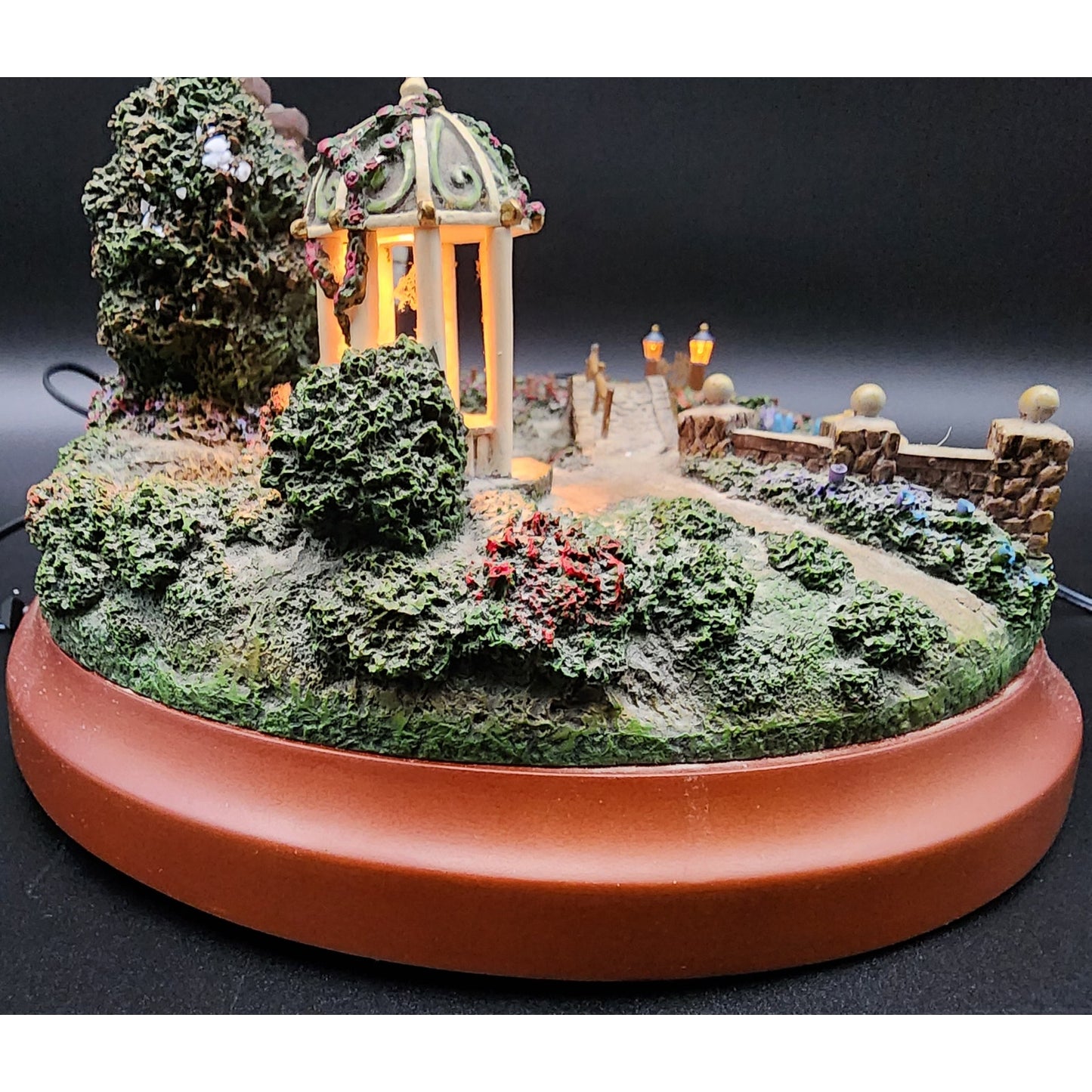 Thomas Kinkade Summer Serenity Masterpiece Village Lighted Sculpture A0083 COA