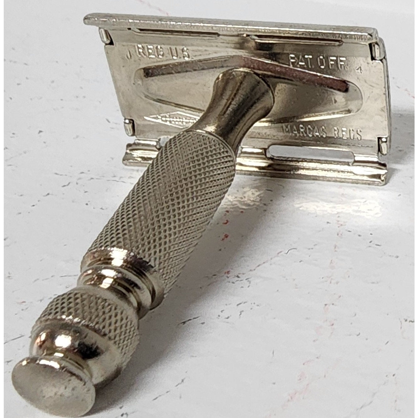 Vintage Gillette Travel Shave Kit w/ YUMA Razor Brush & Aftershave Bottle