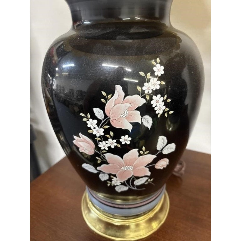 Beautiful Vintage Ceramic Table Lamp with Hand Painted Floral Motif – Shade Fair