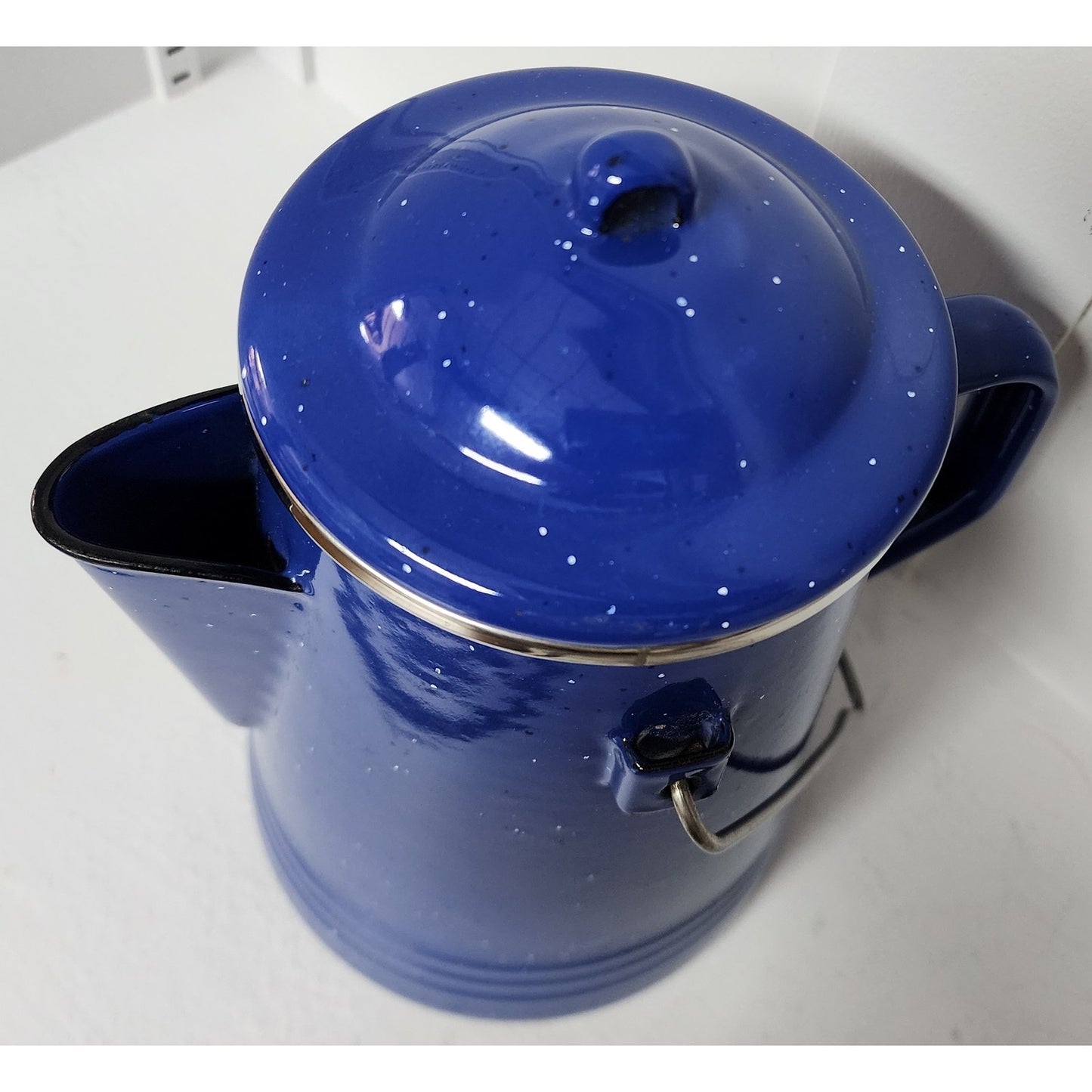 Vintage - Beautiful Blue Speckled Enamelware Water Kettle Pot w/ Handle & Lid