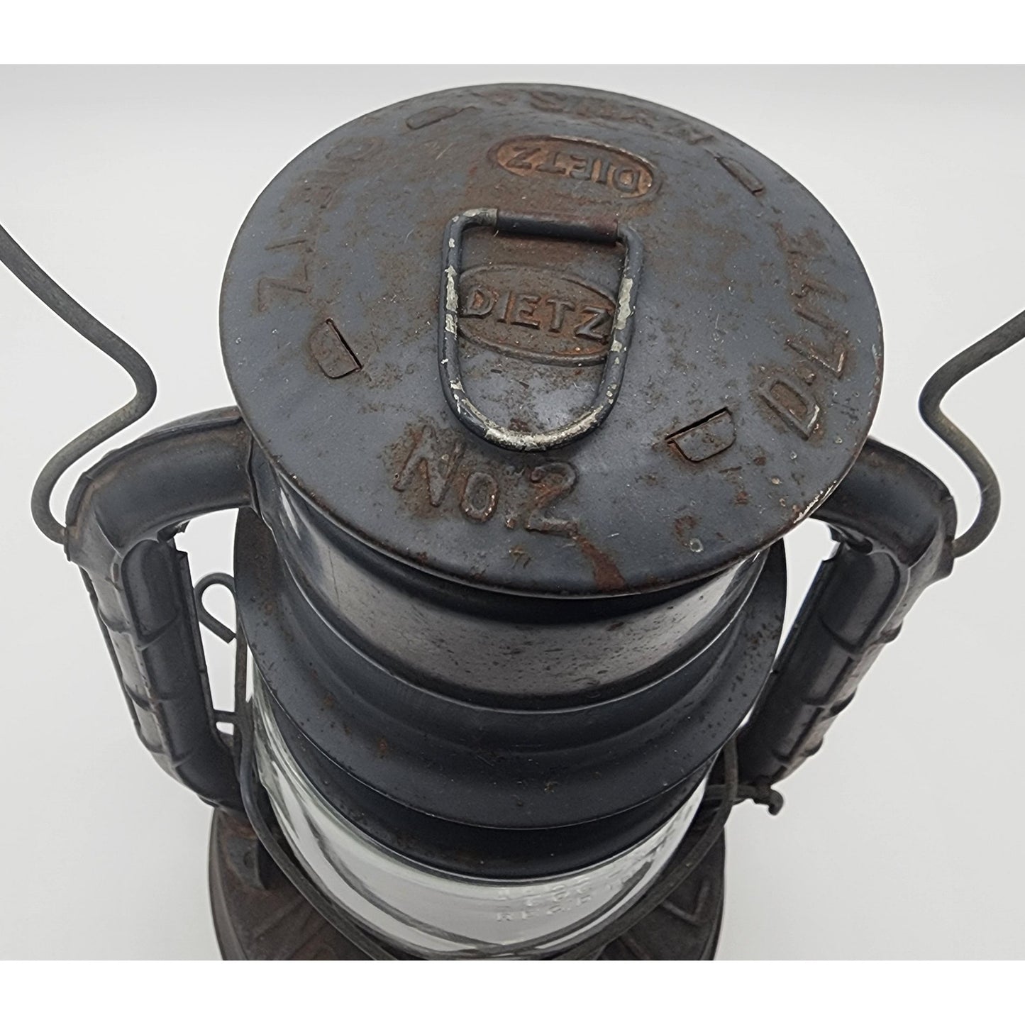 Antique Dietz No.2 D-Lite Kerosene Lantern NY USA LOC-NOB Globe Vintage 1930s