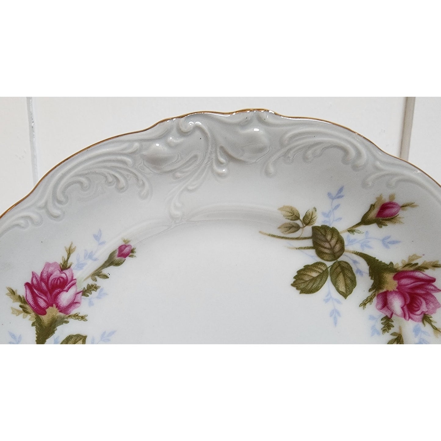 Vintage Wawel Pompadour Rose China 42 Pc Dinner Set Gold Gilded Rims Poland Made