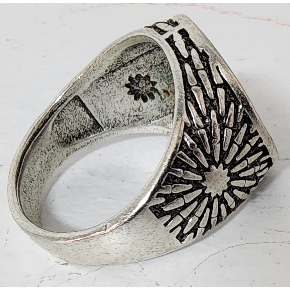 Modern VTG Stainless Steel Ring Size 9.5 Sunburst Engraved Bold Statement Band