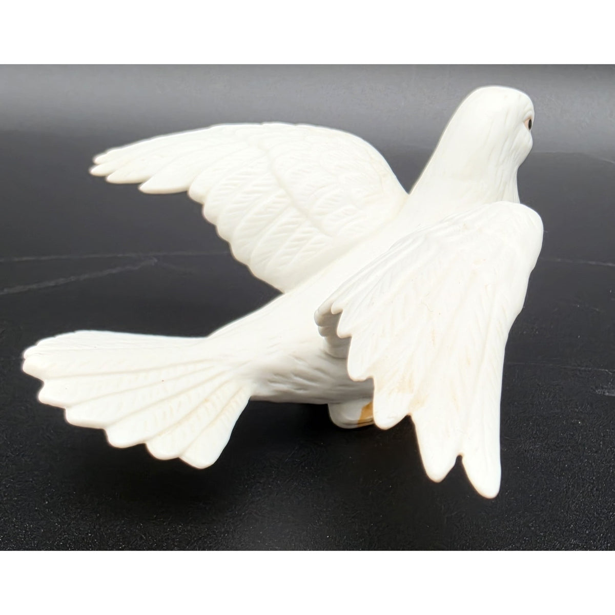 Vintage Homco Porcelain White Doves Pair Figurines #8856 Taiwan Love Birds Set