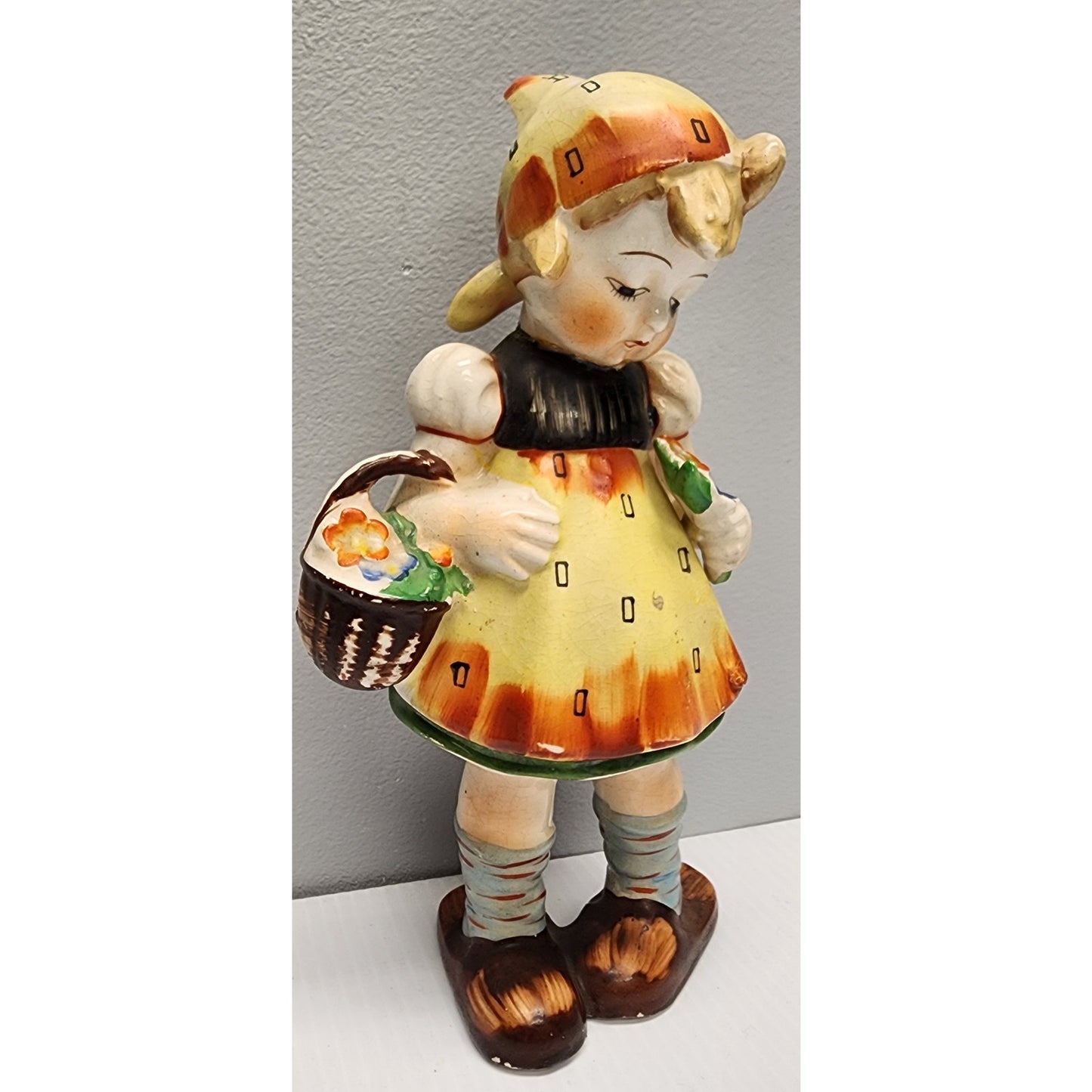 Vintage Made in Japan Dutch Girl Figurine Hand Painted w/ Flower Basket 8.5"