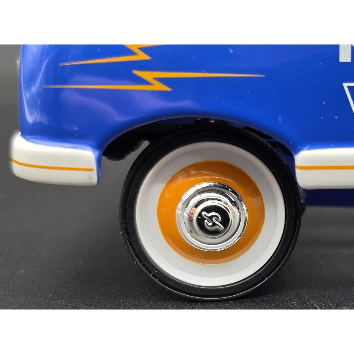 UK Kentucky Wildcats Vintage 1948 Pedal Car Diecast Bank Crown Premiums LE #288