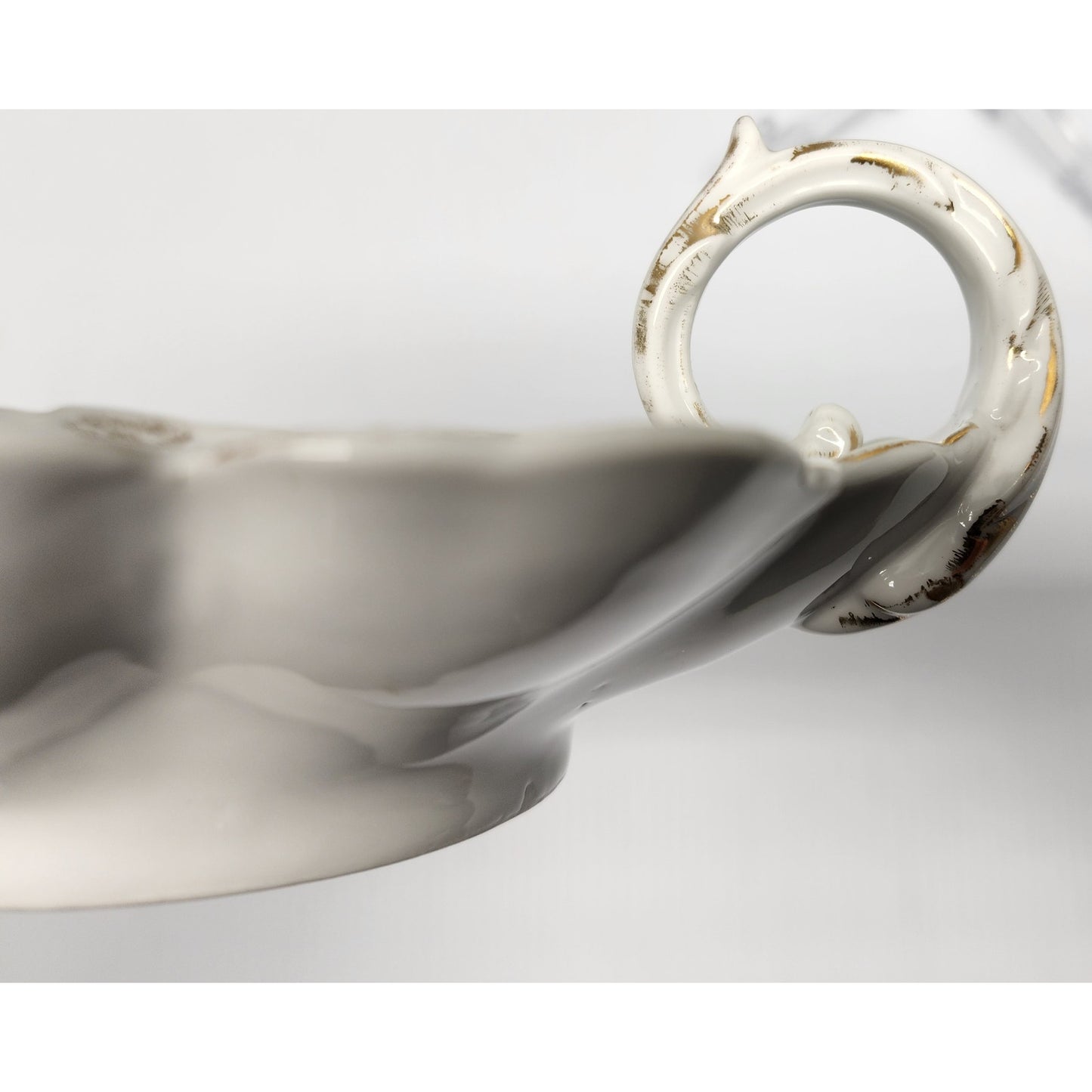 Royal Bavarian Finger Loop Bowl 7" Scalloped Rim Gold Gilt Mythological Scene