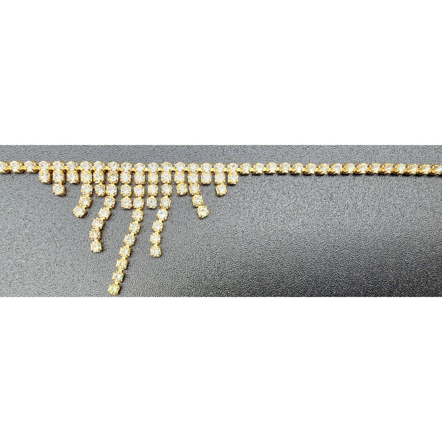 Lot of 4 Vintage Gold Tone Necklaces Mixed Styles Elegant Women’s Jewelry