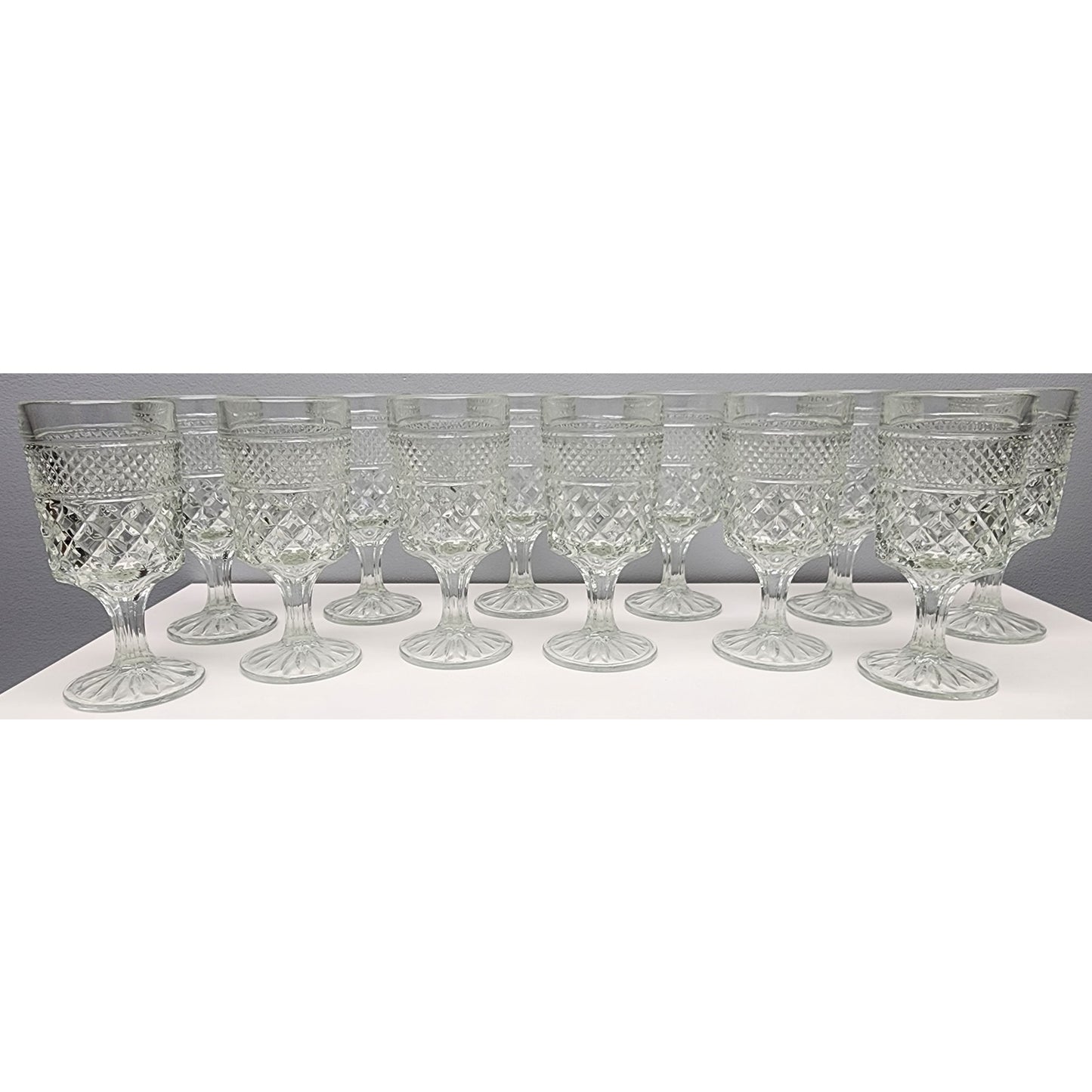 Set of 12 Vintage Anchor Hocking Diamond Cut Goblets 6.56" Tall Glassware