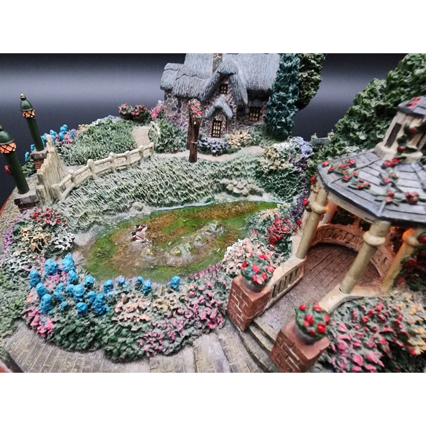 Thomas Kinkade Springtime Splendor Lighted Village LE #A1591 COA Works Vintage