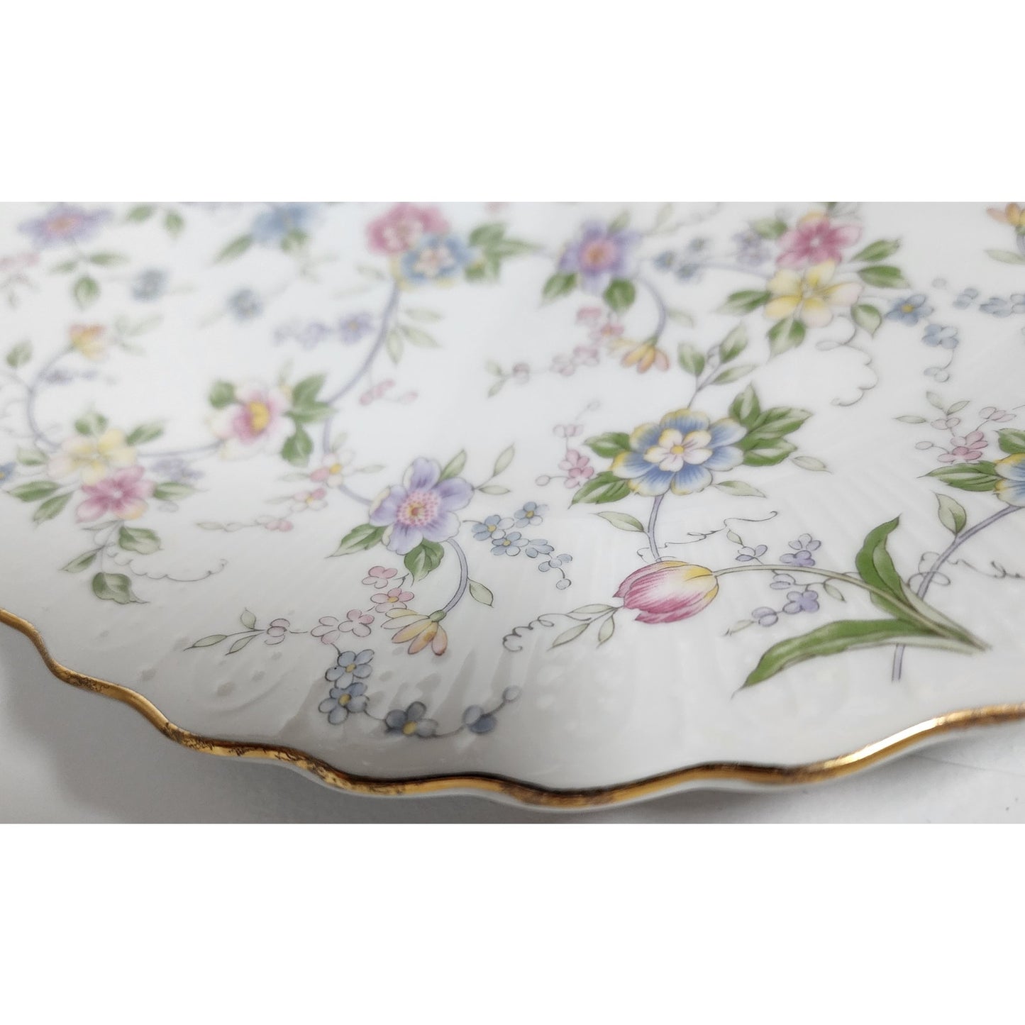Andrea by Sadek Japan Cake Plate, Server Floral 22K Gold Trim Vintage Scalloped