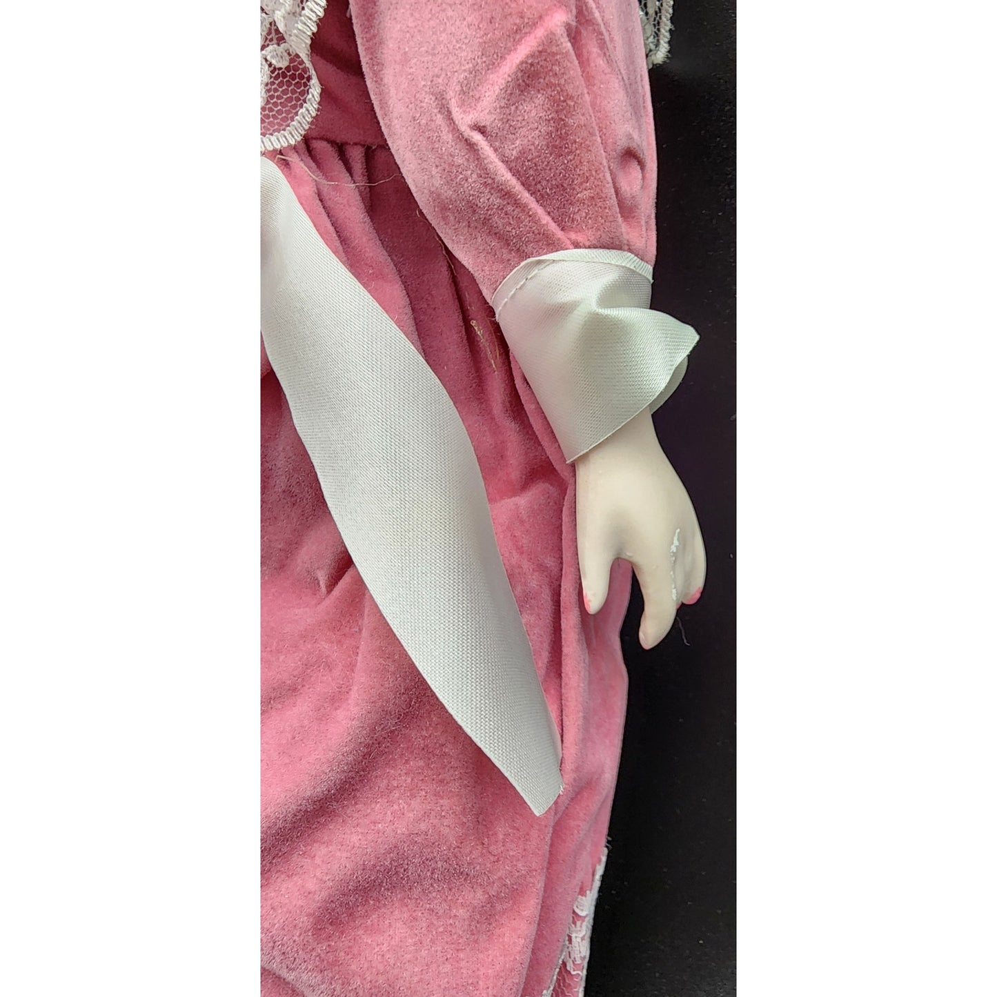 Vintage 16" Porcelain Doll “Tracy” TH‑64 Pink Velvet Dress w/ Bonnet & Box