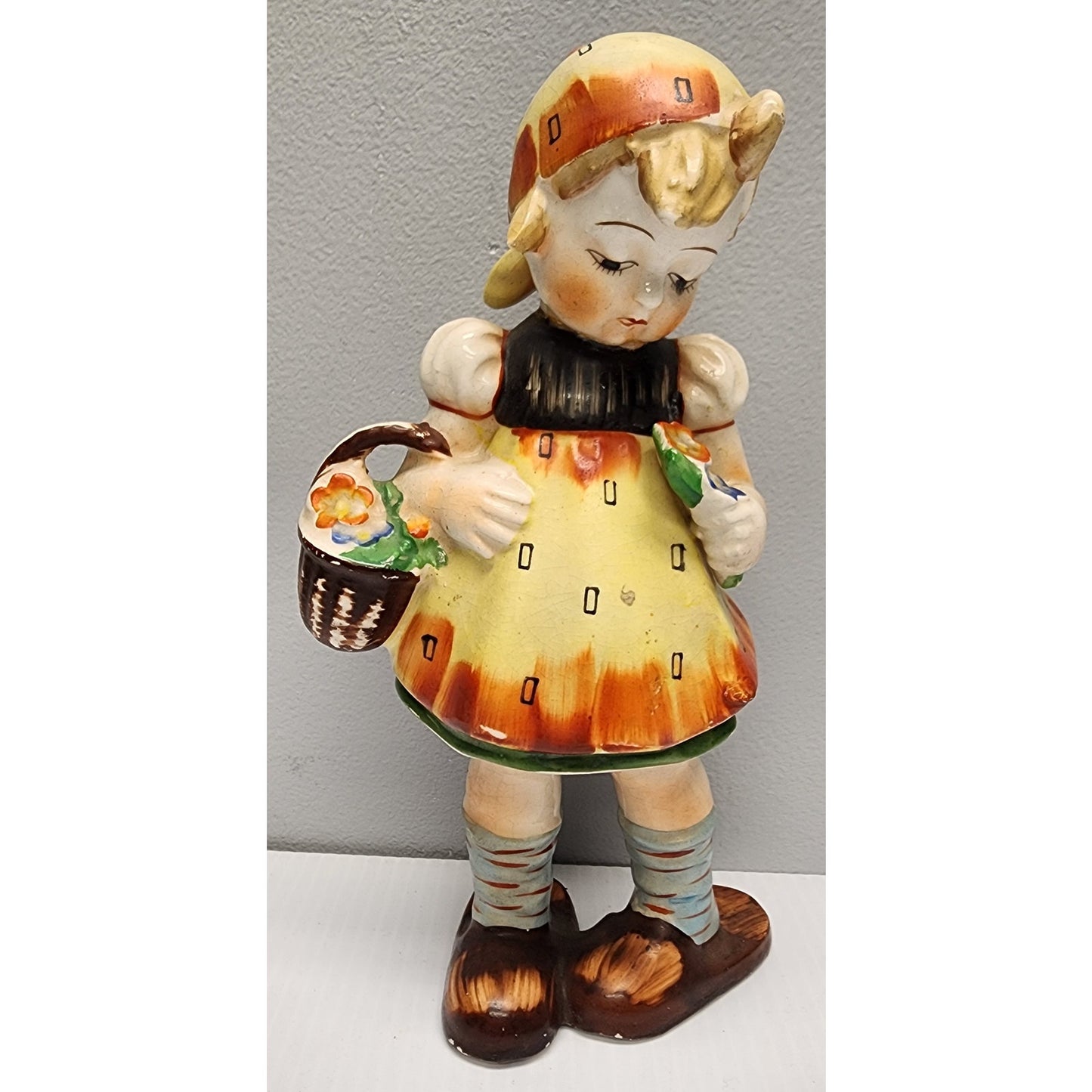 Vintage Made in Japan Dutch Girl Figurine Hand Painted w/ Flower Basket 8.5"