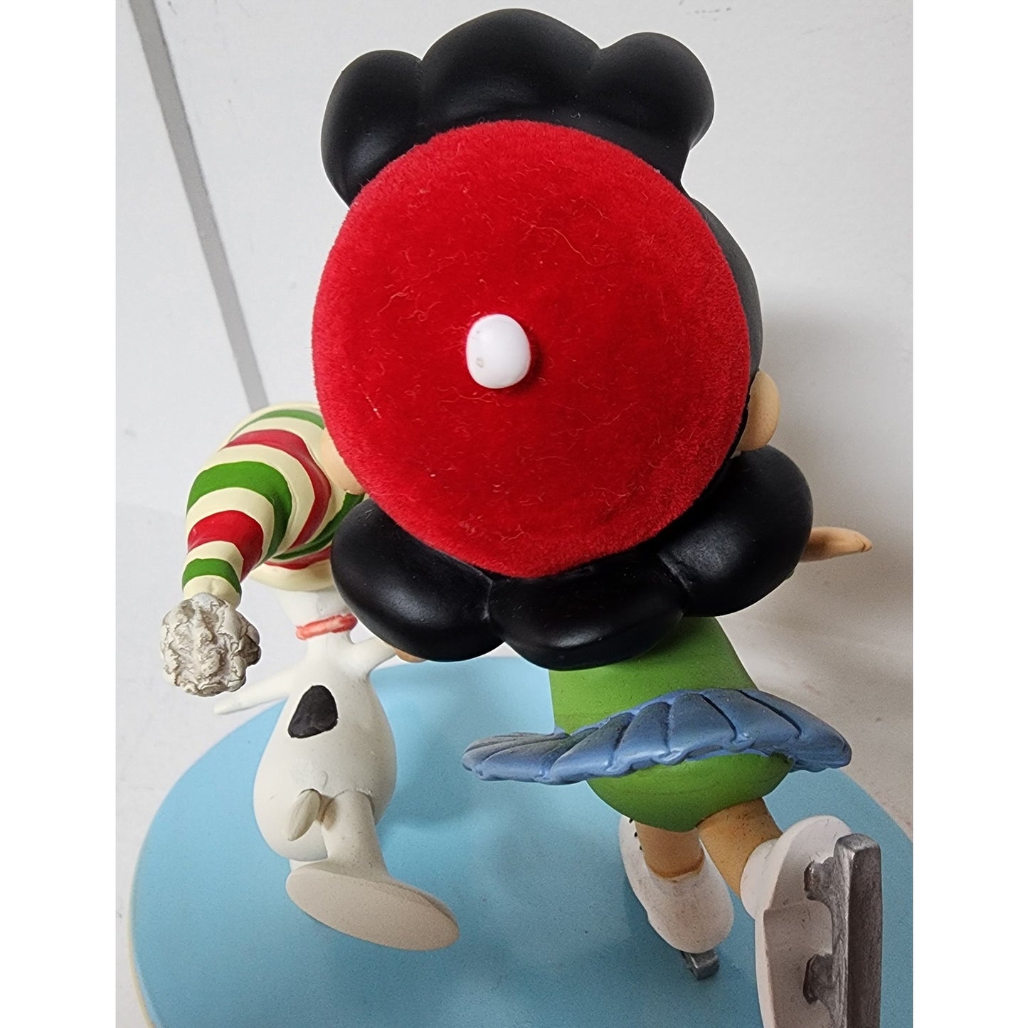 Hallmark Peanuts Lucy Snoopy Skating Figurine & Snoopy Xmas Countdown Clock