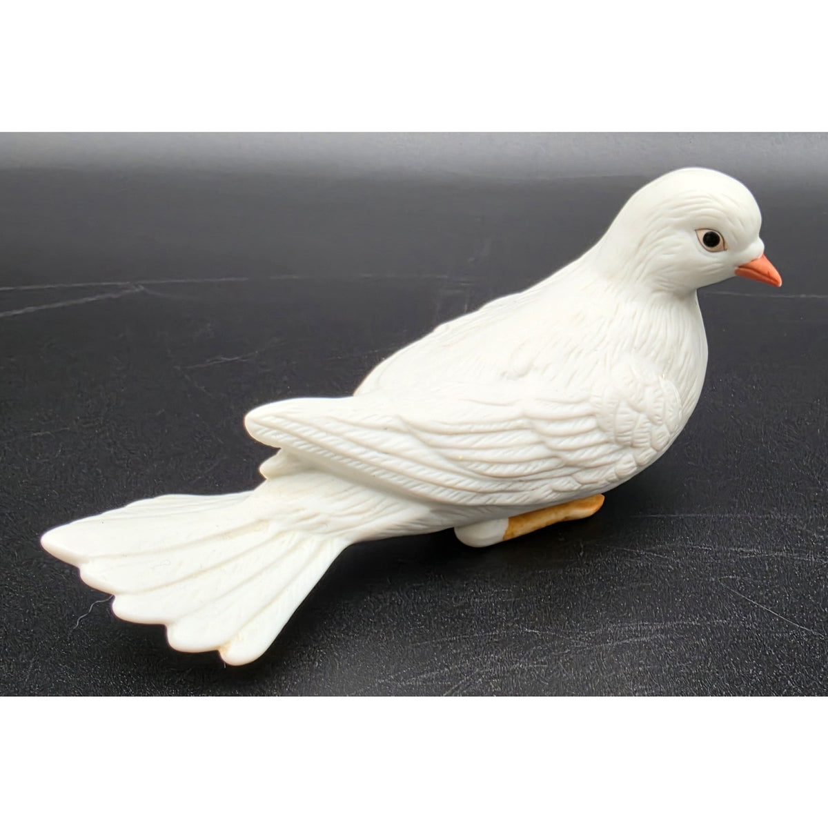 Vintage Homco Porcelain White Doves Pair Figurines #8856 Taiwan Love Birds Set