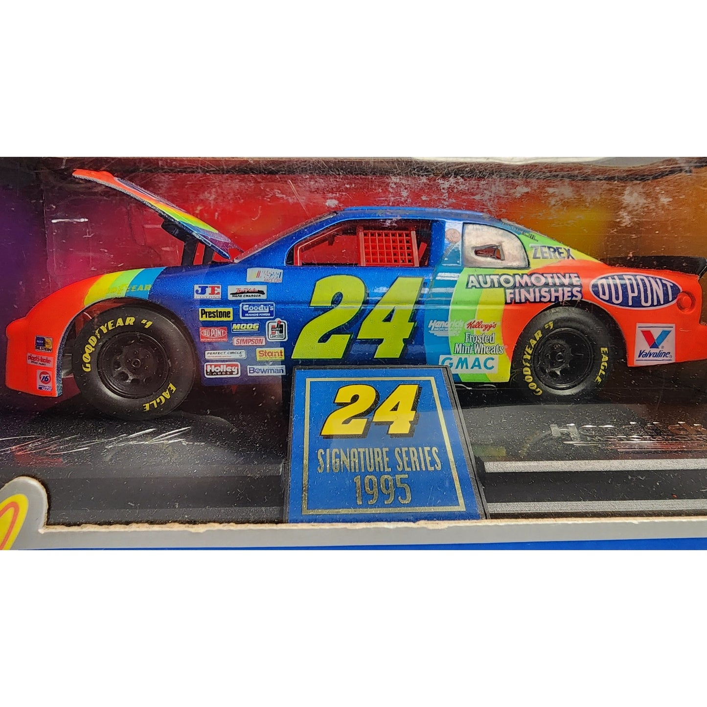 1995 Racing Champions 1/24 Jeff Gordon #24 DuPont Chevy Monte Carlo Die-Cast MIB