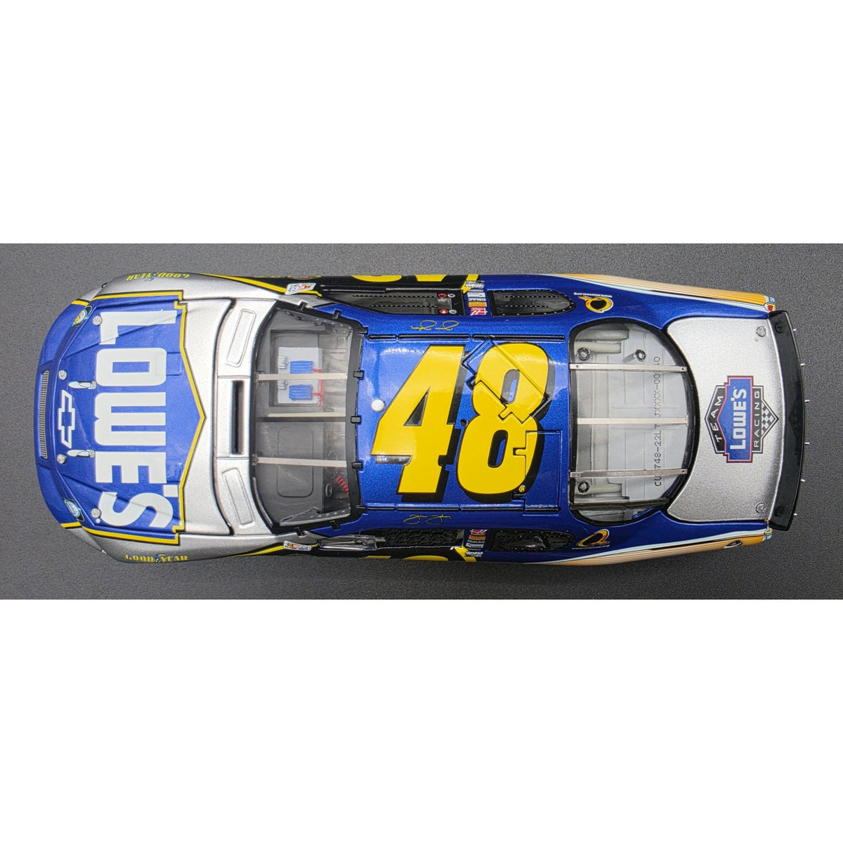 2007 Jimmie Johnson #48 Lowe's '57 Chevy Elite 1:24 Diecast RCCA Owner's Club