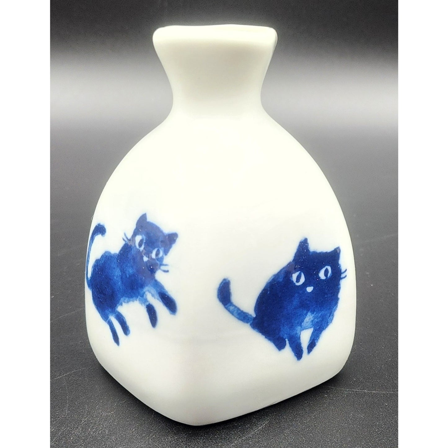 Kotobuki Japanese Midnight Blue Cat Sake Set w/ Box – 5pc Ceramic Like New VTG