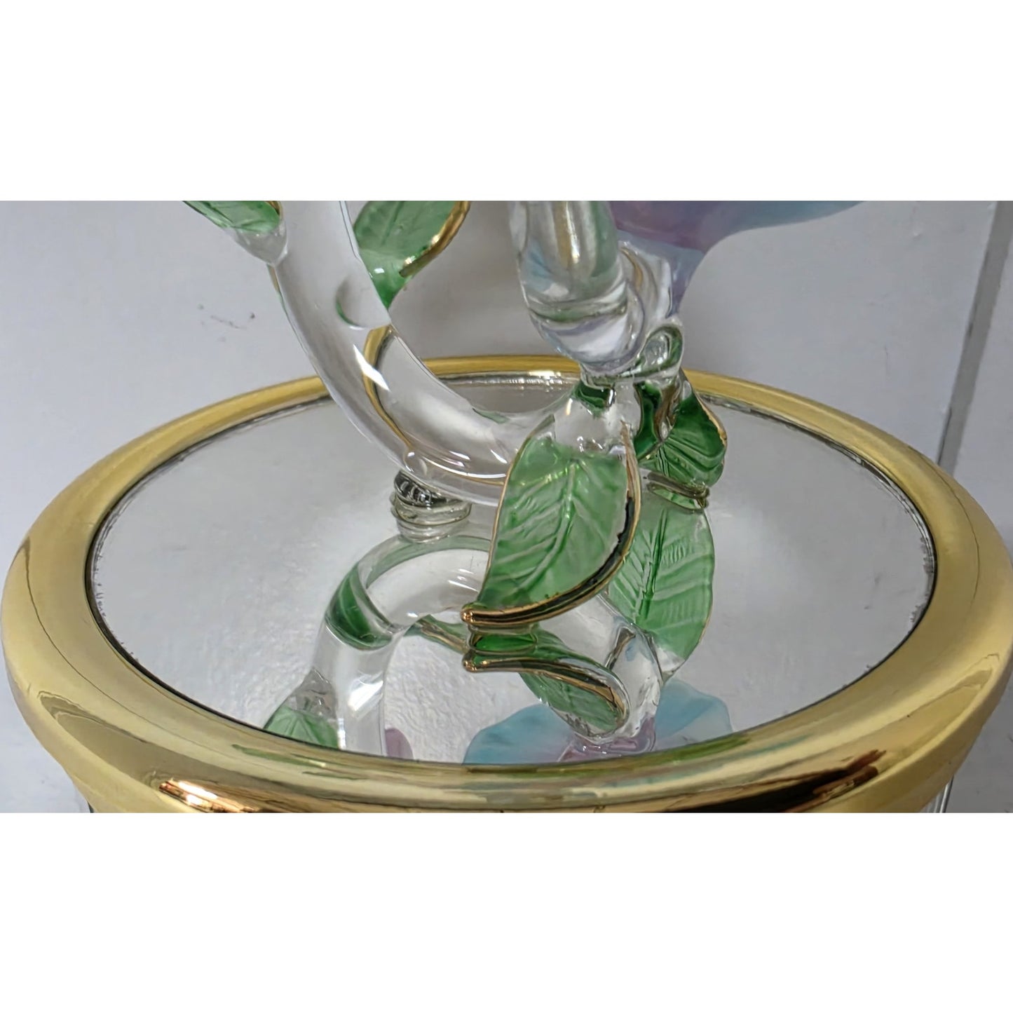 Vintage Mirrored Hummingbird Glass Art Music Box Rotating Gold Trim Plays