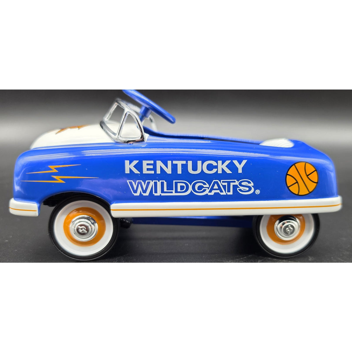 UK Kentucky Wildcats Vintage 1948 Pedal Car Diecast Bank Crown Premiums LE #288