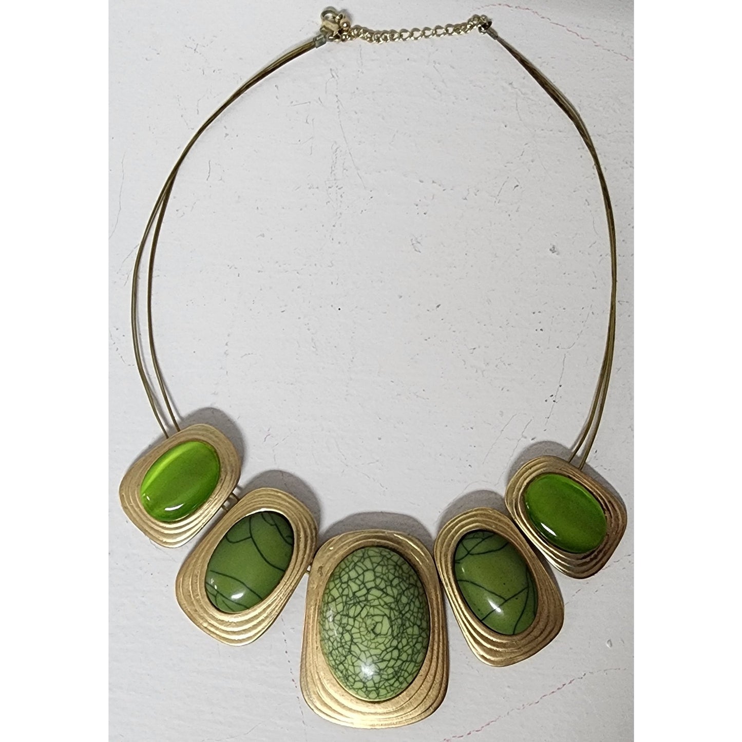 Vintage Green Stone Necklace Goldtone Oval Settings & Sliding Chain Design